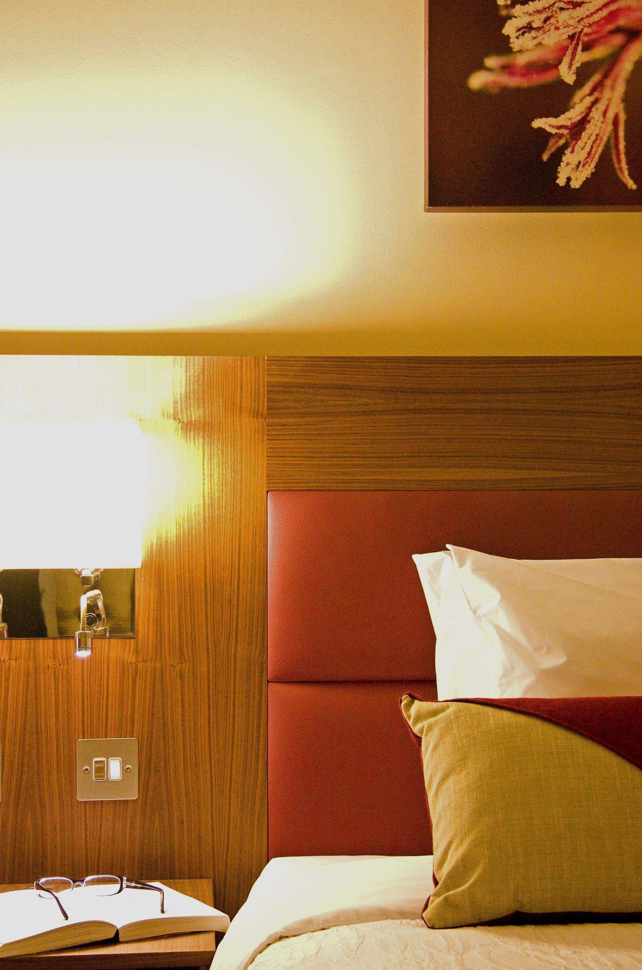Hilton Garden Inn Luton North Exterior foto